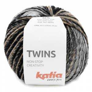 KATIA TWINS